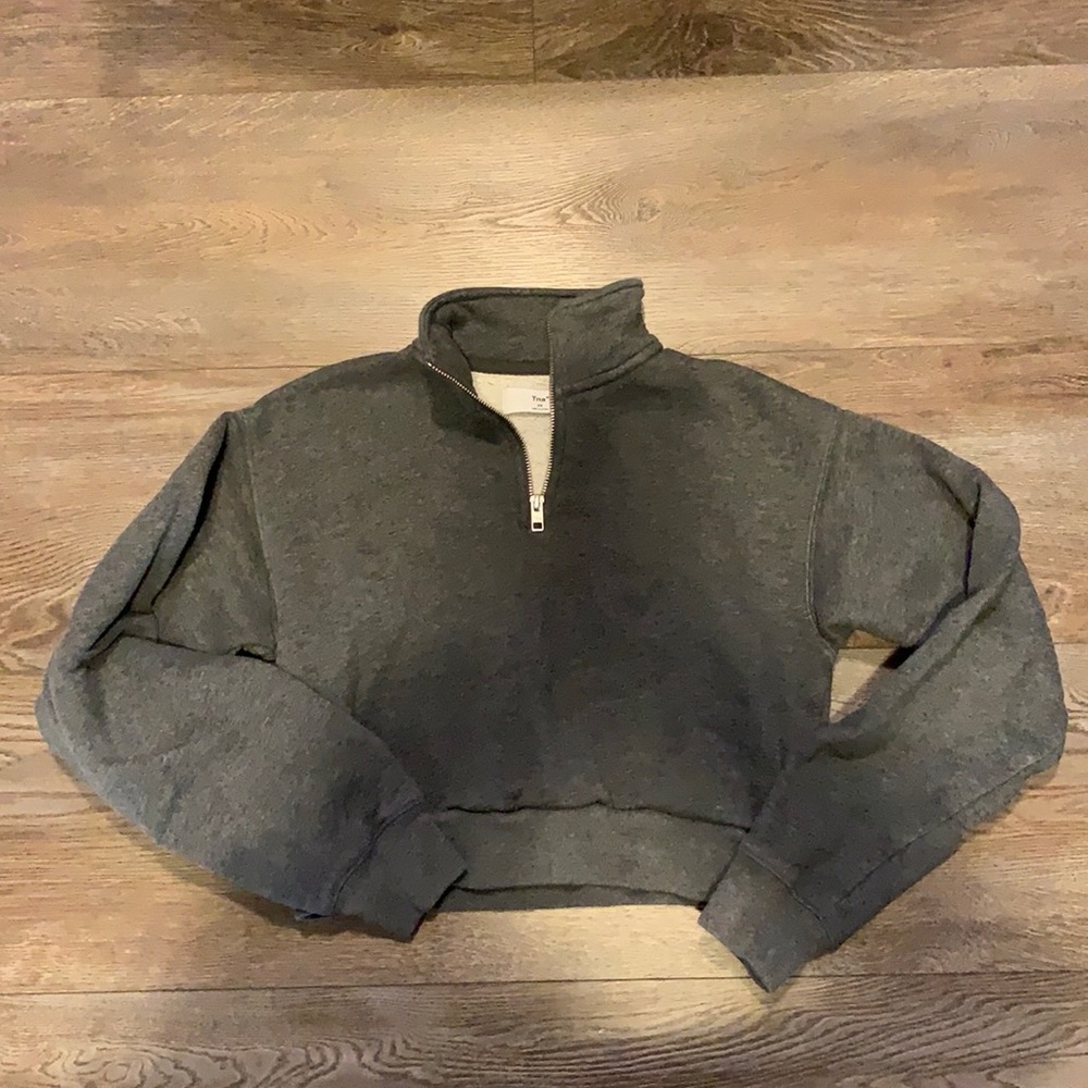 TNA Quarter Zip